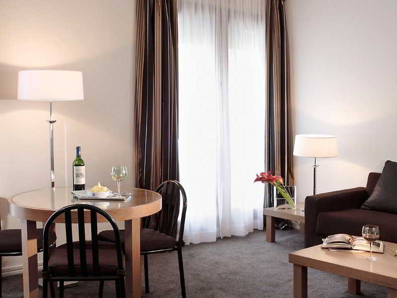 La Residence Du Roy Paris Champs Elysees ภายนอก รูปภาพ